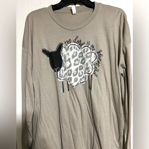 Light brownish Sheep Graphic Women’s Shirt Long Sleeve